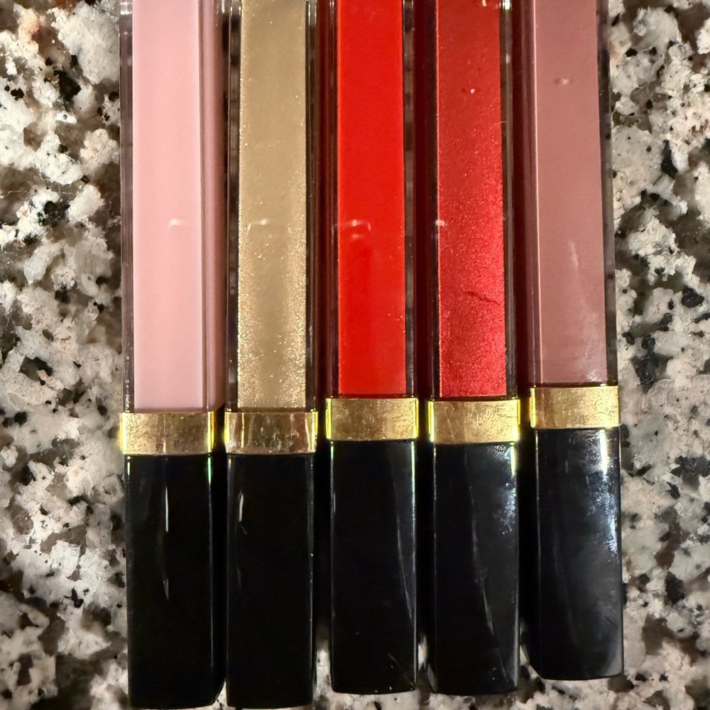 Assorted Chanel Rouge Coco - Picture 6 of 7
